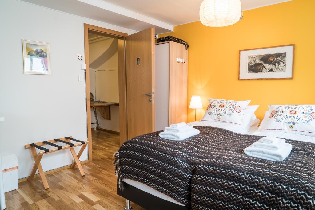 Gentlespace Guesthouse Ísafjörður Стая снимка
